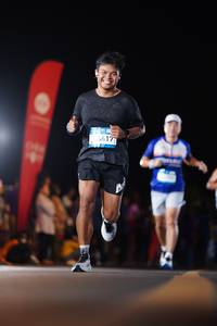 BIB: 1060, 66173
                            <button type="button" onclick="openModal(22863145)" class="btn btn-primary btn-sm float-right btn-popup" data-toggle="modal" data-target=".modal-high-quality">
                        <i class="fas fa-shopping-cart"></i> Add to Cart
                    </button>
                                            <button type="button" onclick="isThisMe(22863145, true)" class="btn btn-success btn-sm float-right btn-popup btn-isme hidden" data-toggle="tooltip" data-placement="bottom" title="นี่คือรูปของคุณใช่ไหม คลิกที่นี่เพื่อเอาเข้าอัลบั้ม">
                        <i class="fas fa-plus"></i> Add to album
                    </button>
                    <button type="button" onclick="isThisMe(22863145, false)" class="btn btn-warning btn-sm float-right btn-popup btn-isnotme hidden">
                        <i class="fas fa-ban"></i> Remove from album
                    </button>